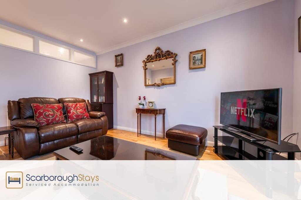 The Loft Apartment Скарборо Экстерьер фото