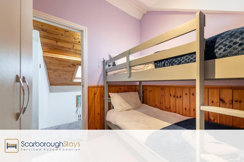 The Loft Apartment Скарборо Экстерьер фото