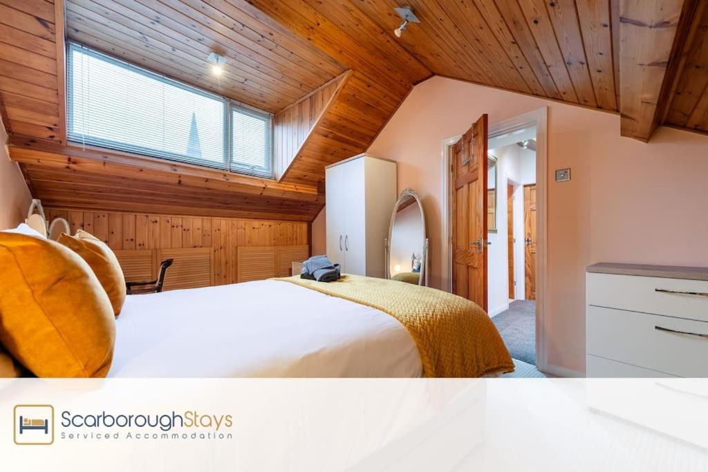 The Loft Apartment Скарборо Экстерьер фото